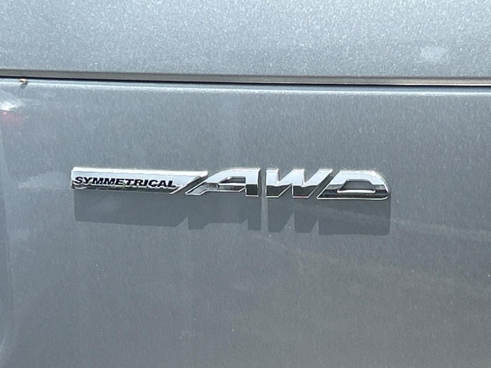 2013 Subaru Forester DBA-SJ5 (UW-6a24e179eaeee)[18]