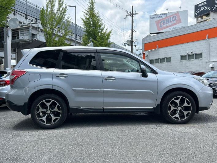 2013 Subaru Forester DBA-SJ5 (UW-6a24e179eaeee)[29]