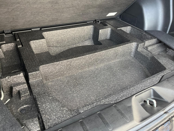 2015 Subaru Forester DBA-SJ5 (UW-6a24e17a44487)[25]