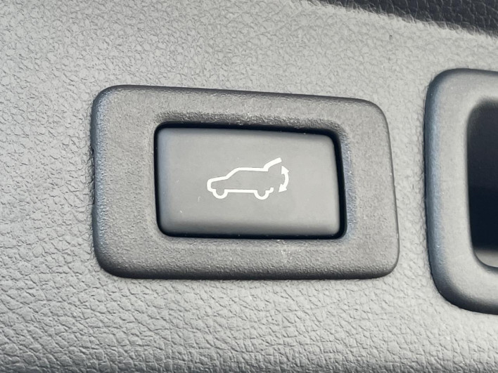 2015 Subaru Forester DBA-SJ5 (UW-6a24e17a44487)[27]