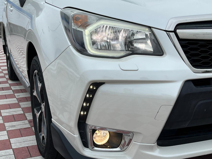 2013 Subaru Forester DBA-SJG (UW-6a24e17c97369)[15]
