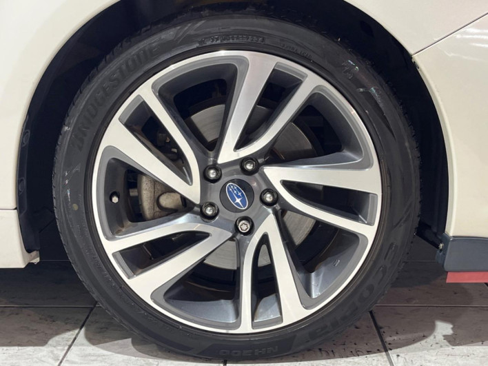 2015 Subaru Levorg DBA-VM4 (UW-6a24e1955f3dc)[21]