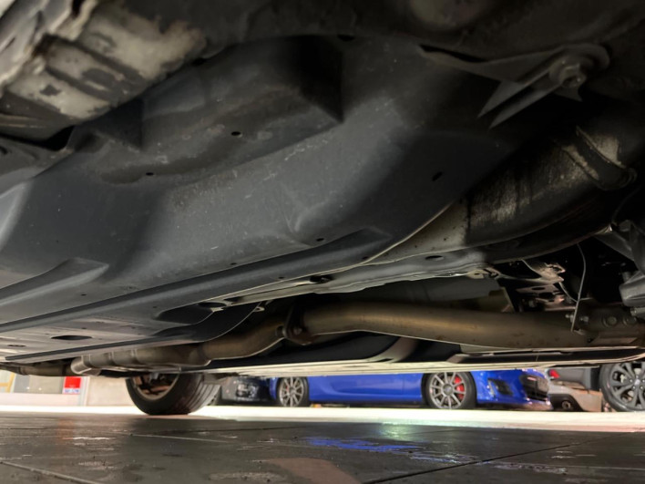 2015 Subaru Levorg DBA-VM4 (UW-6a24e1955f3dc)[20]
