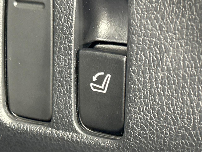 2017 Subaru Levorg DBA-VM4 (UW-6a24e196597ef)[6]