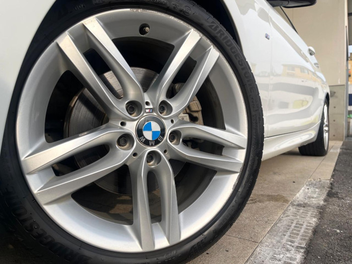 2015 BMW 2 Series DBA-1J20 (UW-6a24e19bee3cf)[5]