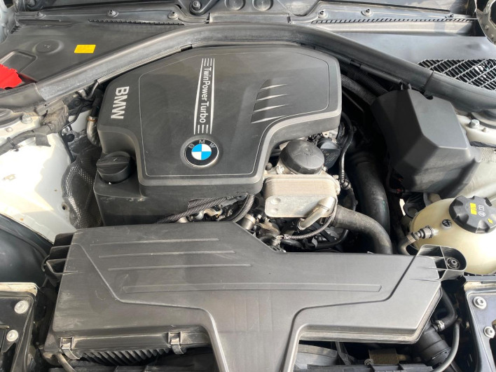 2015 BMW 2 Series DBA-1J20 (UW-6a24e19bee3cf)[4]