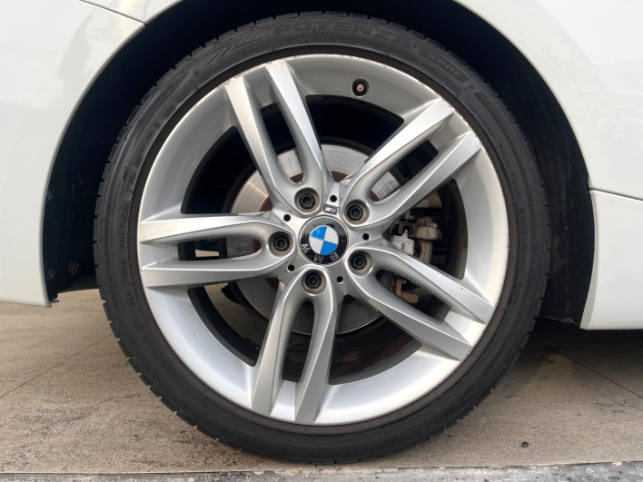 2015 BMW 2 Series DBA-1J20 (UW-6a24e19bee3cf)[24]