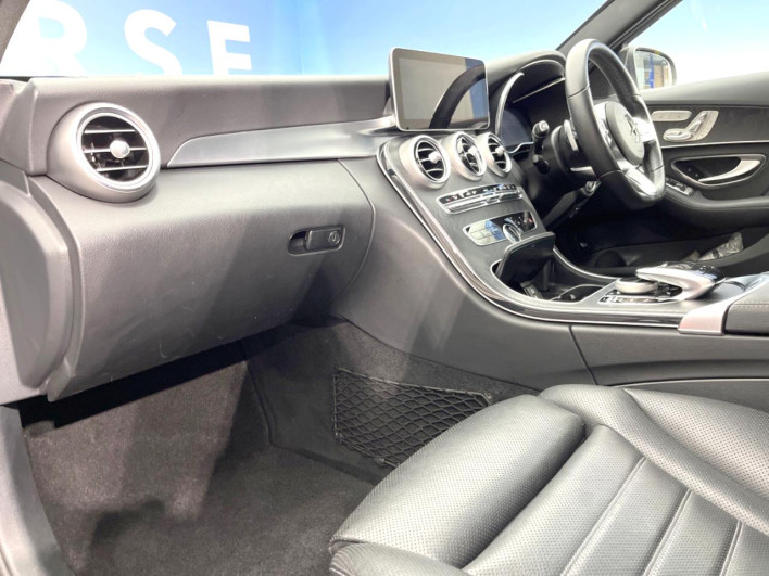 2020 Mercedes Benz C CLASS STATION WAGON 5AA-205277 (UW-6a24e1a1d63e9)[10]