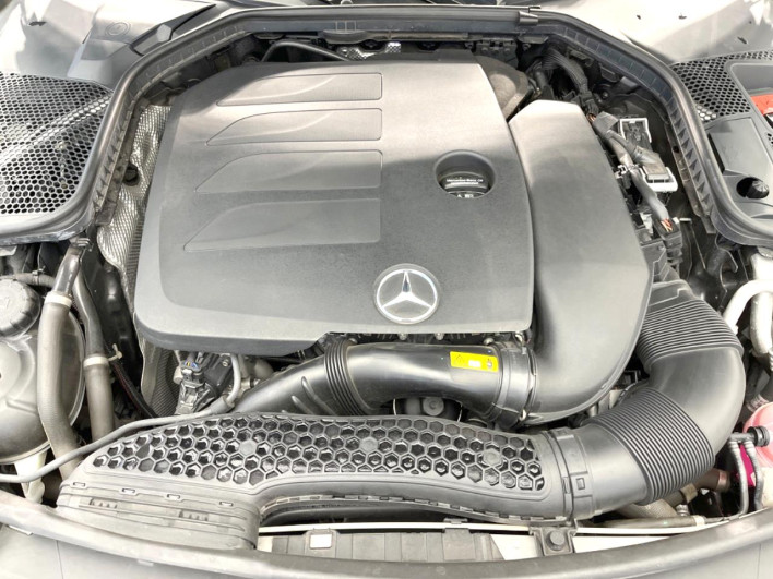2020 Mercedes Benz C CLASS STATION WAGON 5AA-205277 (UW-6a24e1a1d63e9)[4]
