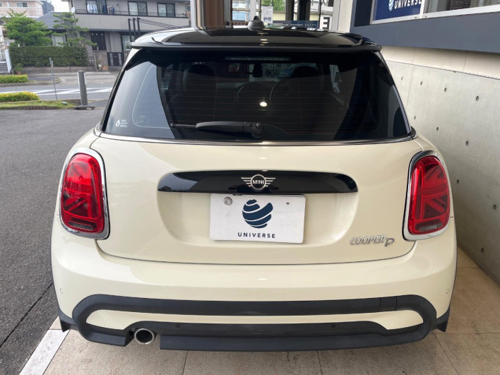 2022 Rover Mini 3DA-XY15MW (UW-6a24e1a40d567)[18]