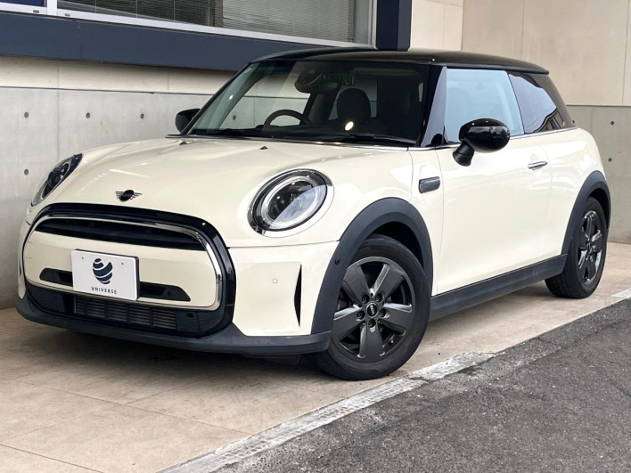 2022 Rover Mini 3DA-XY15MW (UW-6a24e1a40d567)[0]