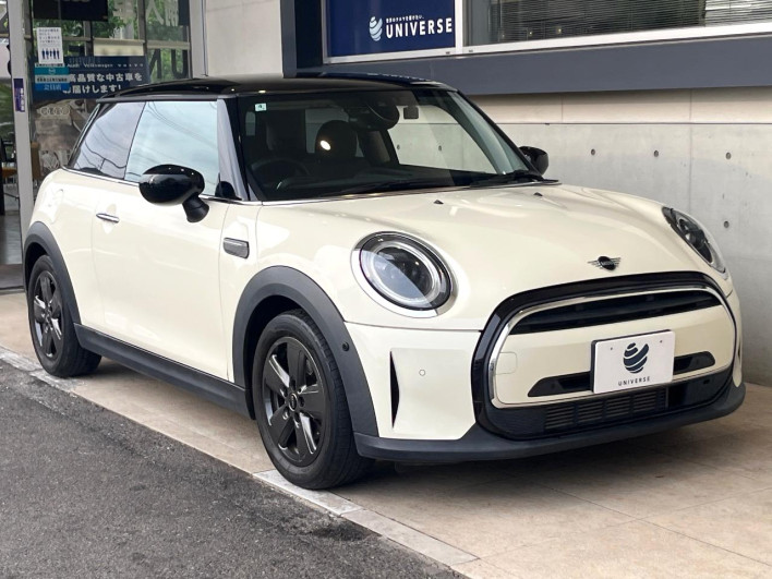 2022 Rover Mini 3DA-XY15MW (UW-6a24e1a40d567)[22]