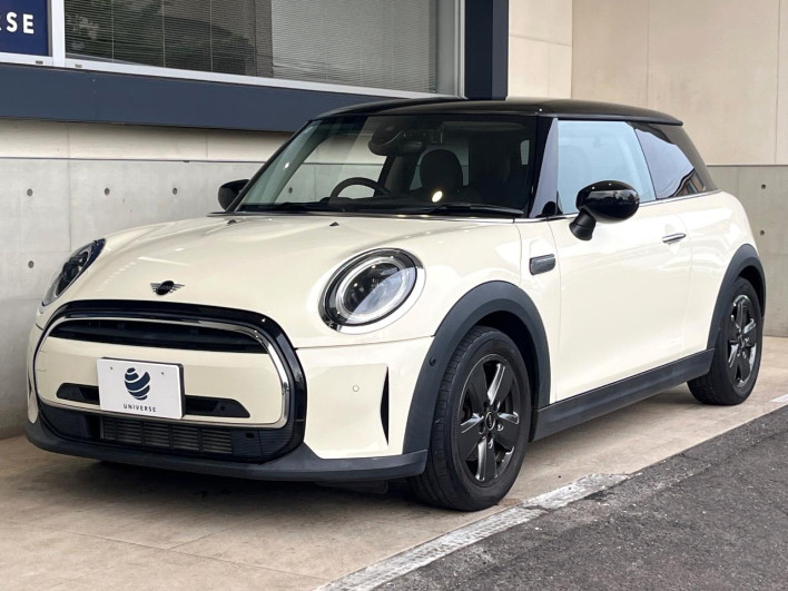 2022 Rover Mini 3DA-XY15MW (UW-6a24e1a40d567)[8]
