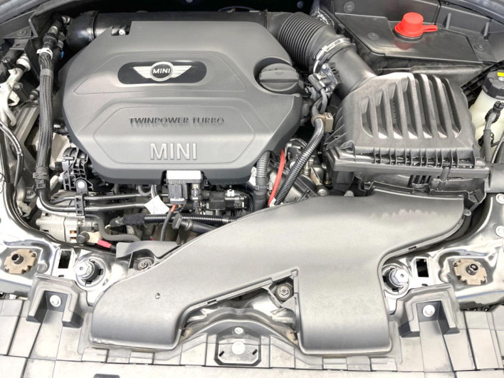 2016 Rover Mini LDA-LR20 (UW-6a24e1a5c5418)[4]