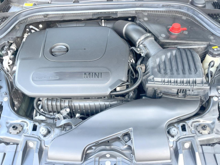2018 Rover Mini DBA-XU15M (UW-6a24e1a86c585)[4]
