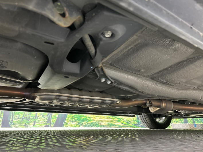 2013 Subaru Exiga DBA-YAM (UW-6a24e1aa5225f)[12]