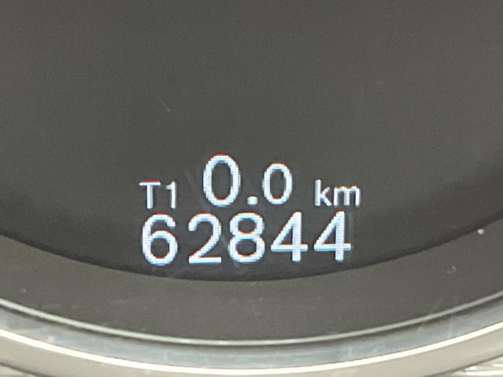 2017 Volvo V60 LDA-FD4204T (UW-6a24e1ab70de4)[2]