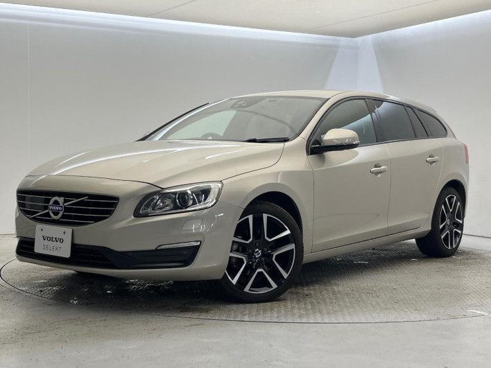 2017 Volvo V60 LDA-FD4204T (UW-6a24e1ab70de4)[0]