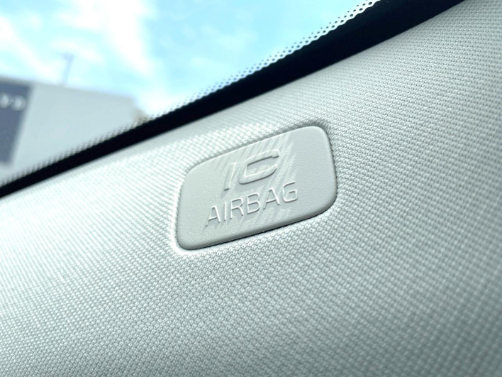 2019 Volvo XC60 DBA-UB420XC (UW-6a24e1aca18da)[8]