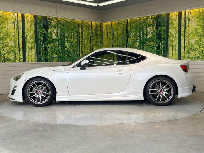 2013 Toyota 86 DBA-ZN6 (UW-6a24e1b265d91)[25]