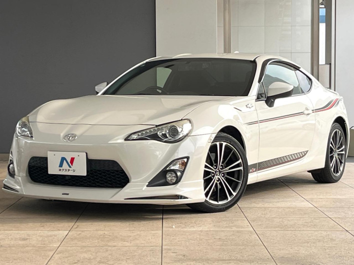2016 Toyota 86 DBA-ZN6 (UW-6a24e1b2987b8)[0]