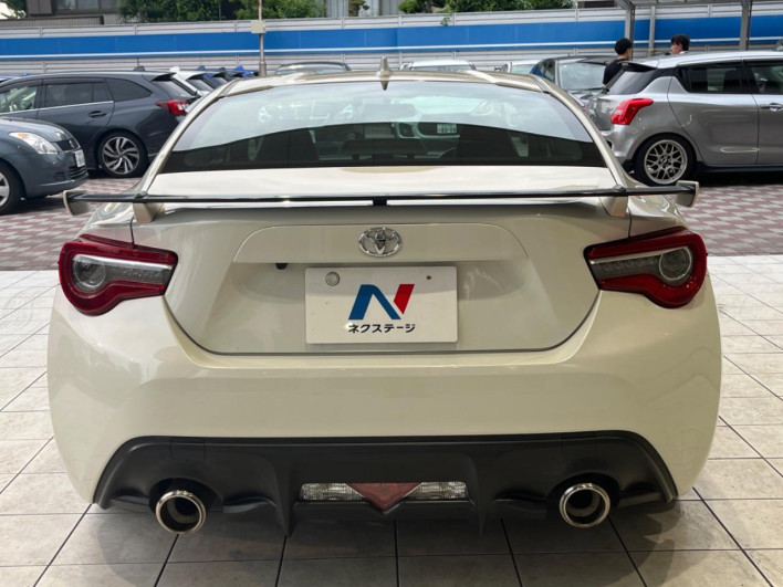 2017 Toyota 86 DBA-ZN6 (UW-6a24e1b2aeeeb)[9]