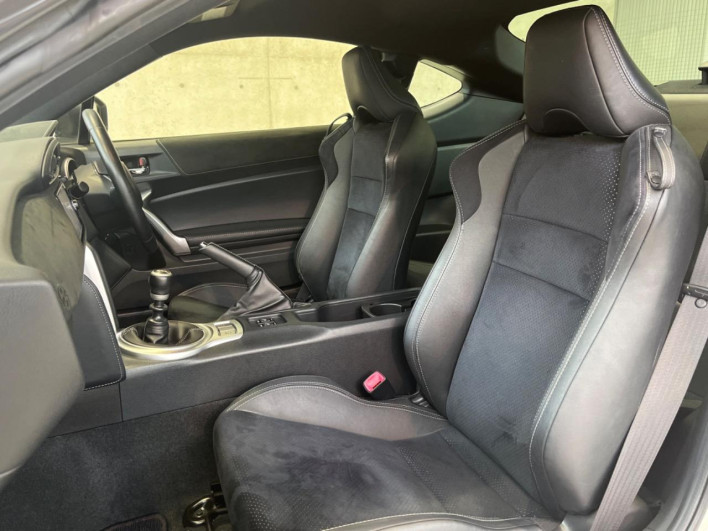 2017 Toyota 86 DBA-ZN6 (UW-6a24e1b2aeeeb)[29]