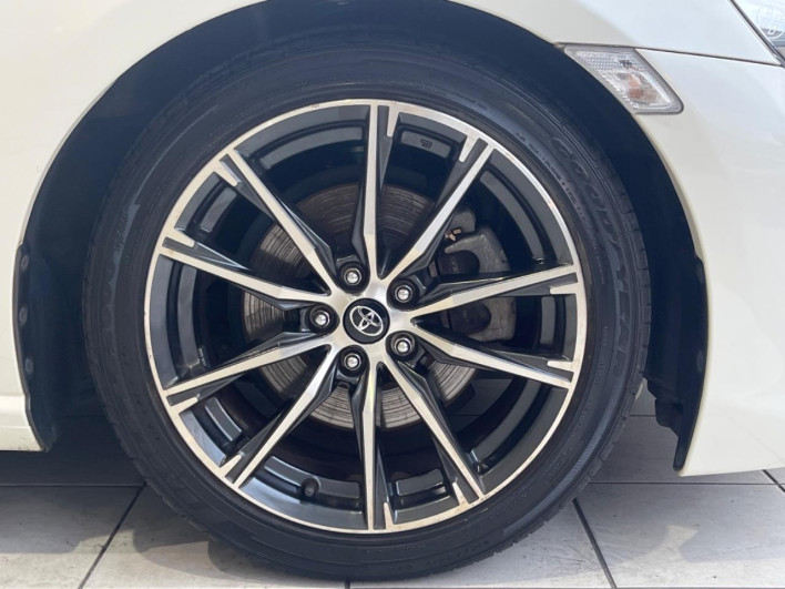 2017 Toyota 86 DBA-ZN6 (UW-6a24e1b2aeeeb)[20]