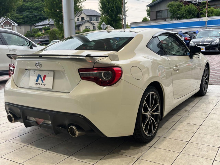 2017 Toyota 86 DBA-ZN6 (UW-6a24e1b2aeeeb)[10]