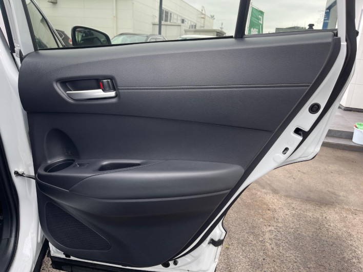 2024 Toyota Corolla Cross 6AA-ZVG16 (UW-6a24e1c3a20a2)[22]