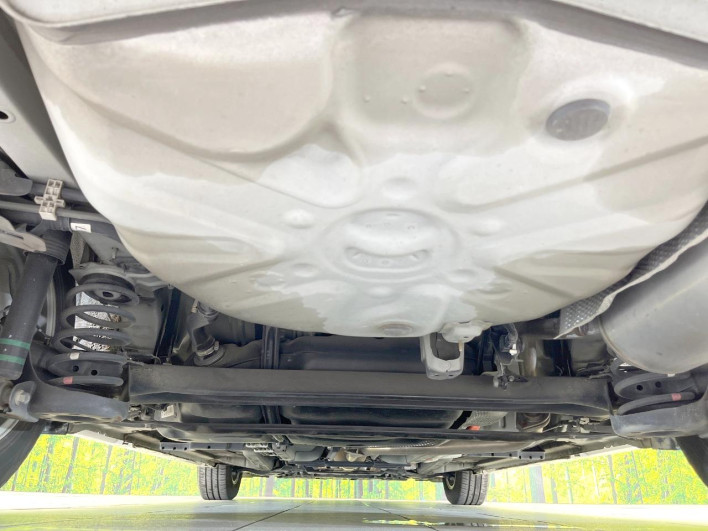 2013 Toyota Prius DAA-ZVW30 (UW-6a24e1c4c05f4)[20]