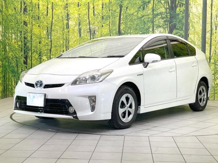 2013 Toyota Prius DAA-ZVW30 (UW-6a24e1c4c05f4)[5]