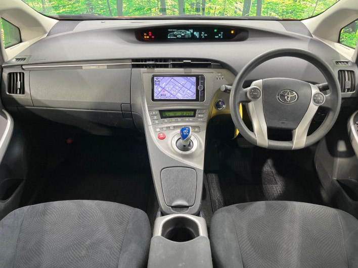 2014 Toyota Prius DAA-ZVW30 (UW-6a24e1c4f406b)[15]
