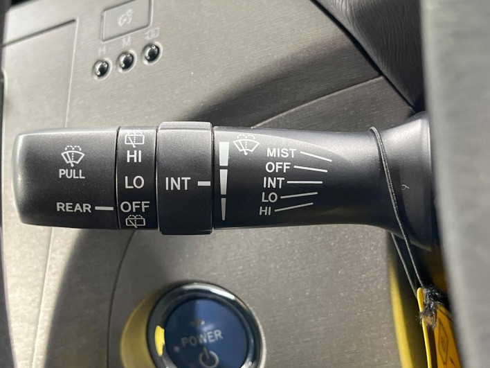 2014 Toyota Prius DAA-ZVW30 (UW-6a24e1c4f406b)[19]