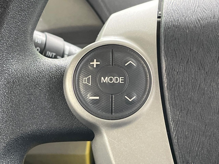 2014 Toyota Prius DAA-ZVW30 (UW-6a24e1c4f406b)[21]