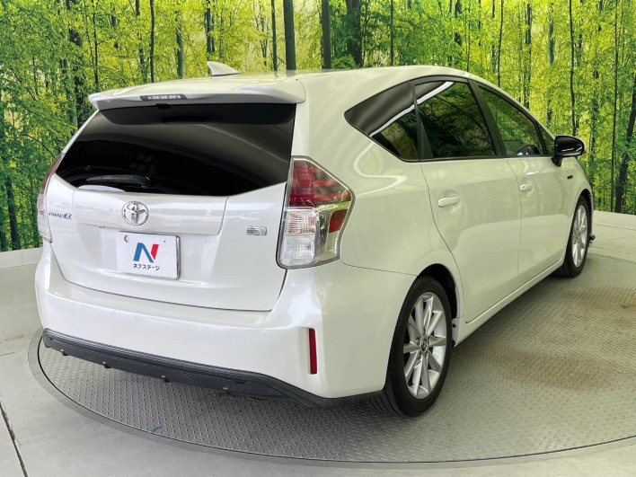 2015 Toyota Prius α DAA-ZVW41W (UW-6a24e1c8d3057)[8]