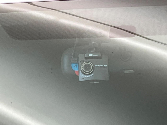 2015 Toyota Prius α DAA-ZVW41W (UW-6a24e1c8d3057)[12]