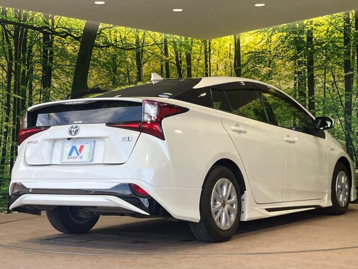 2020 Toyota Prius DAA-ZVW51 (UW-6a24e1cced523)[12]