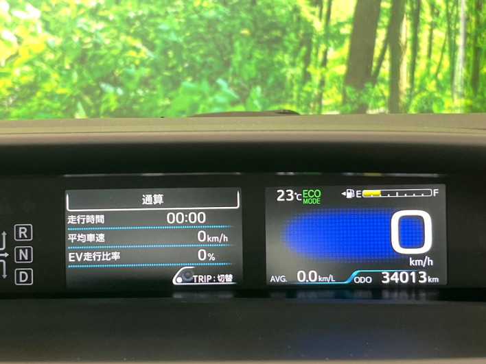 2022 Toyota Prius 6AA-ZVW51 (UW-6a24e1cdda265)[2]