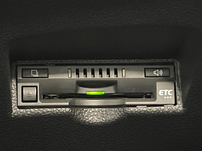 2022 Toyota Prius 6AA-ZVW51 (UW-6a24e1cdda265)[15]