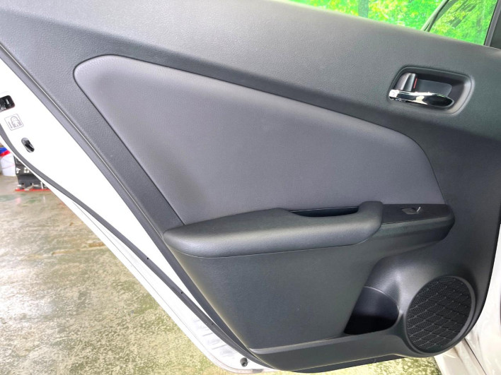 2022 Toyota Prius 6AA-ZVW51 (UW-6a24e1cdda265)[21]