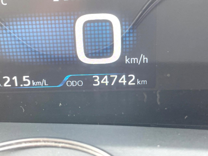 2019 Toyota Prius PHV DLA-ZVW52 (UW-6a24e1cf5c845)[2]