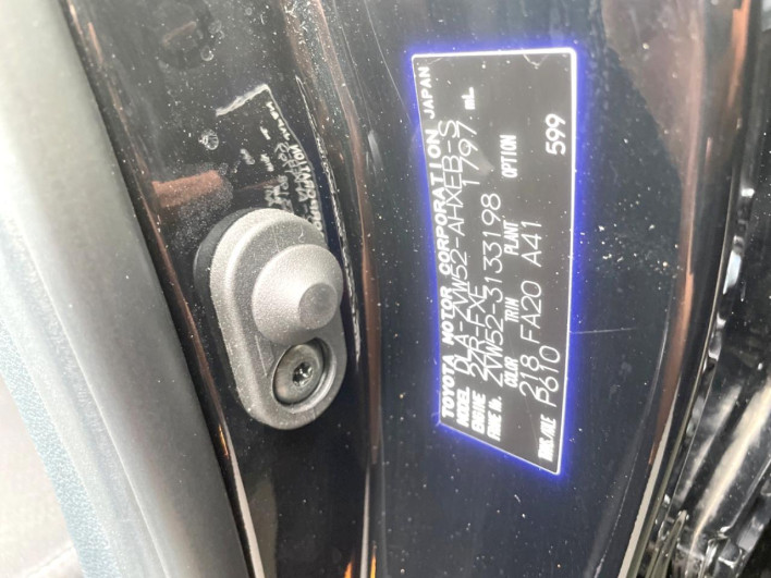 2019 Toyota Prius PHV DLA-ZVW52 (UW-6a24e1cf5c845)[1]
