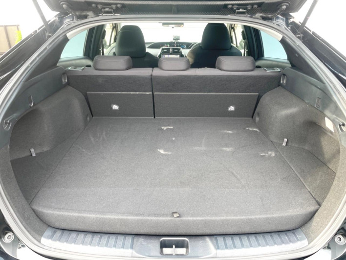 2019 Toyota Prius PHV DLA-ZVW52 (UW-6a24e1cf5c845)[20]