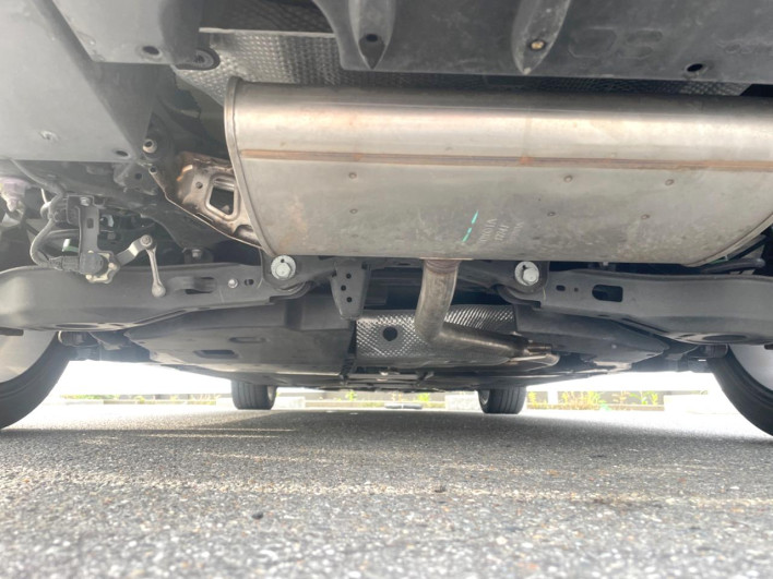 2019 Toyota Prius PHV DLA-ZVW52 (UW-6a24e1cf5c845)[22]