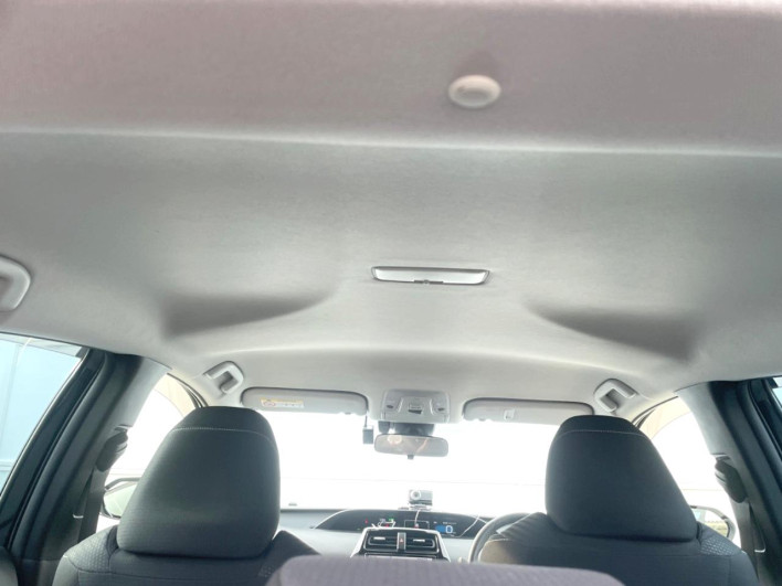 2019 Toyota Prius PHV DLA-ZVW52 (UW-6a24e1cf5c845)[21]