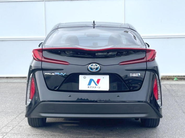 2019 Toyota Prius PHV DLA-ZVW52 (UW-6a24e1cf5c845)[19]