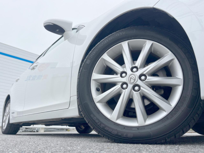 2011 Lexus CT DAA-ZWA10 (UW-6a24e1d0862a5)[18]