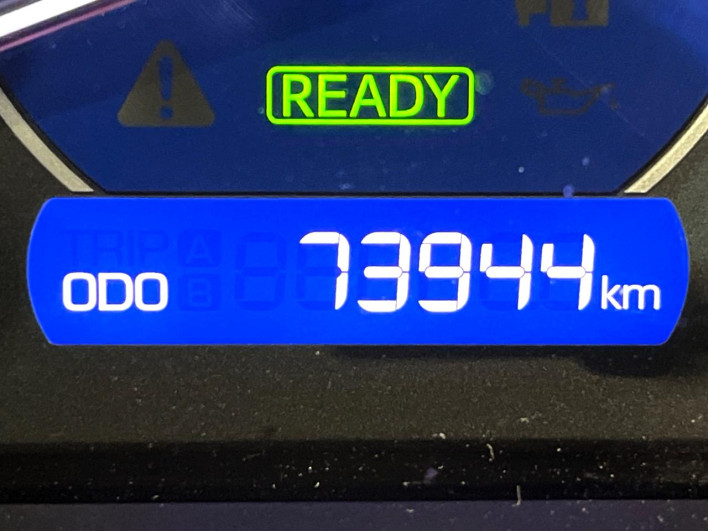 2017 Toyota Noah DAA-ZWR80G (UW-6a24e1d4a7fa6)[2]