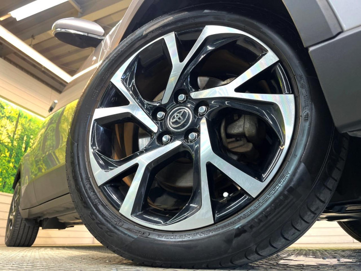 2018 Toyota C-HR DAA-ZYX10 (UW-6a24e1e224227)[24]